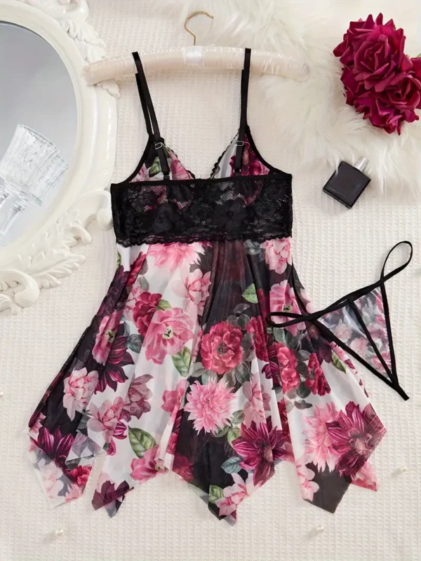 dc4b0ada-96ac-4b79-98c0-d3035aa57db6 Women’s Black Lace & Floral Babydoll Lingerie Set with Thong