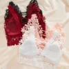 0f0cf84f88977f75692f6ffdc728784e Women’s Floral Lace Crisscross Bralette