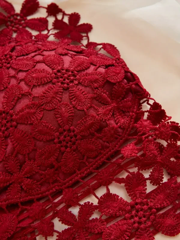85b58a849712f8fb9cc4463ef2e56d82 Women’s Floral Lace Crisscross Bralette